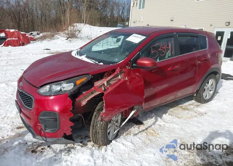 2017 Kia Sportage Lx z USA, uszkodzony, nr VIN KNDPM3AC6H7235096